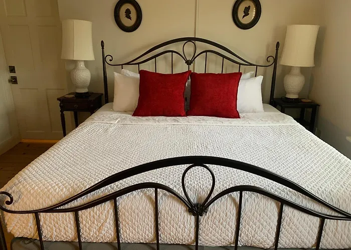 The Historic General Stanton Inn