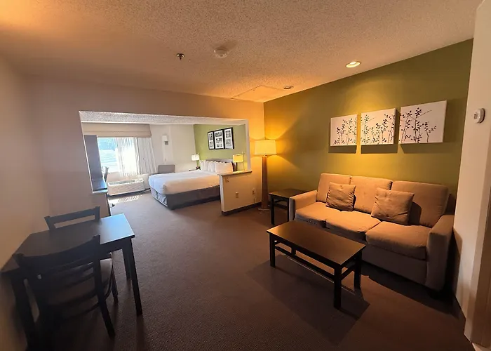 Sleep Inn & Suites Niantic North